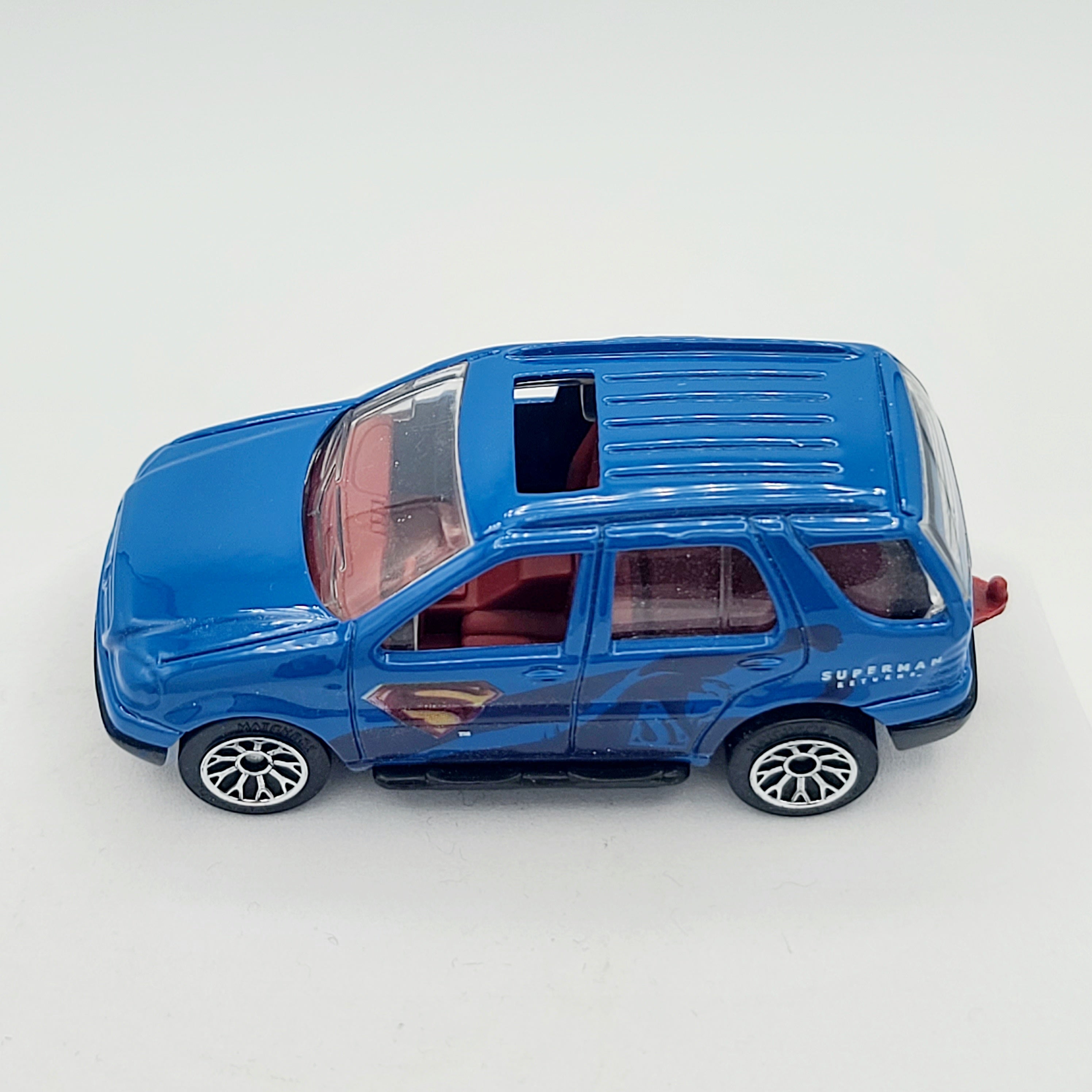 Matchbox Mercedes-Benz ML 430 (2006 MBX 5 Pack Exclusive - Superman)
